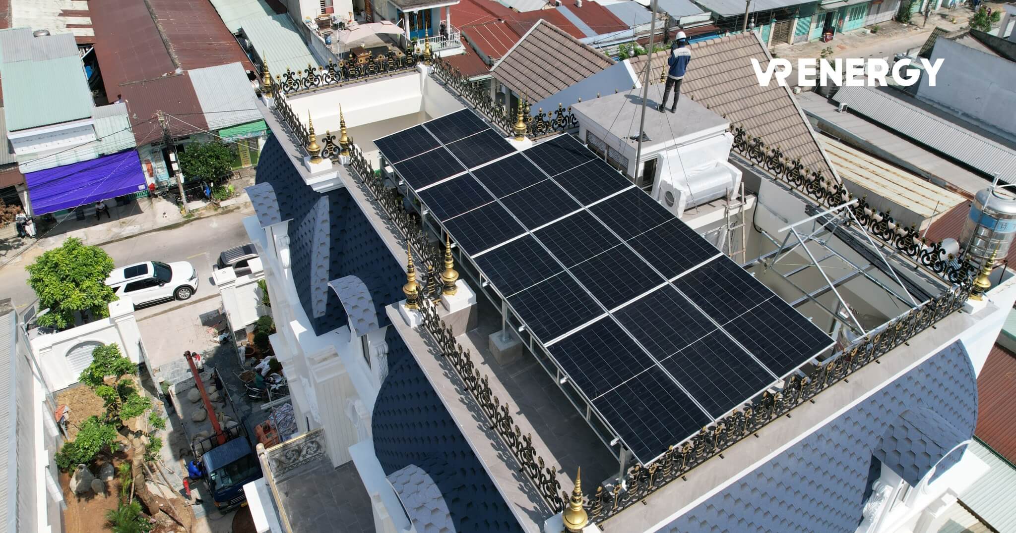 Dự án điện mặt trời hộ dân 6.49 kWp Hybrid